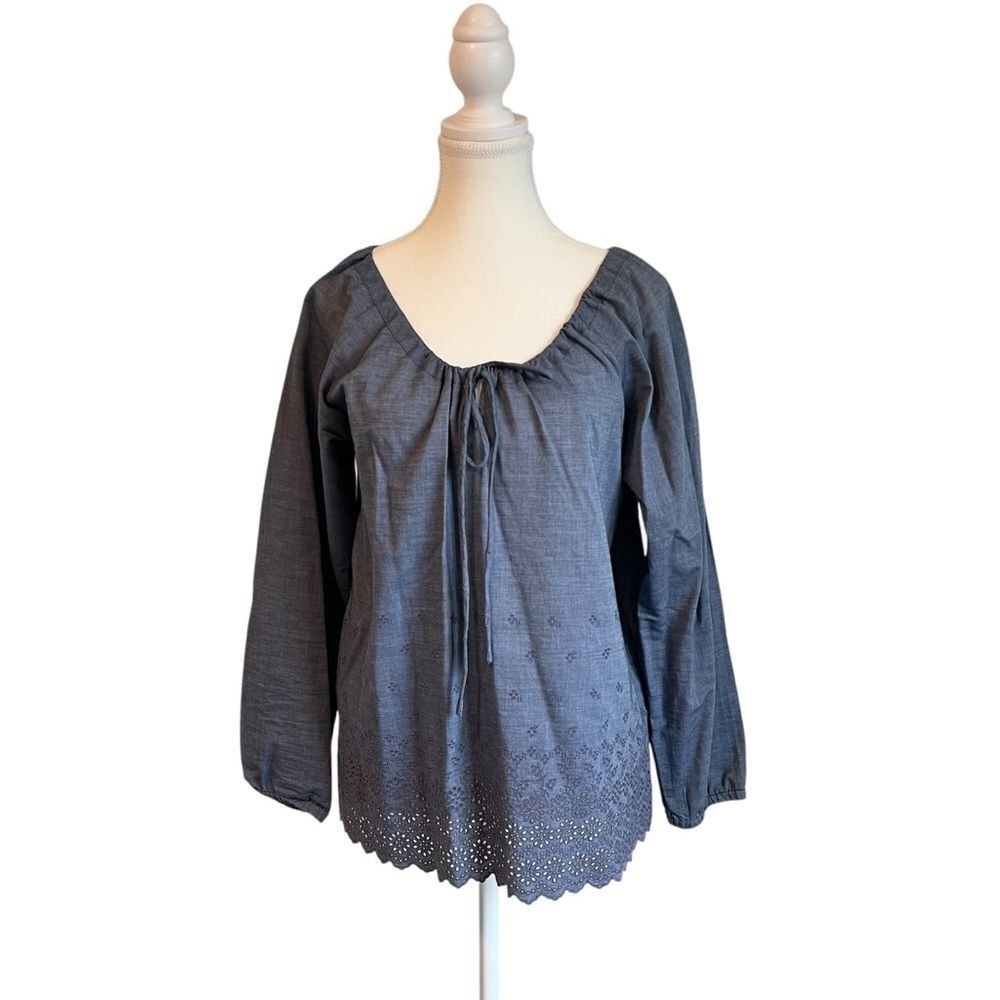 Women’s Gray Eyelet Hem Peasant Top